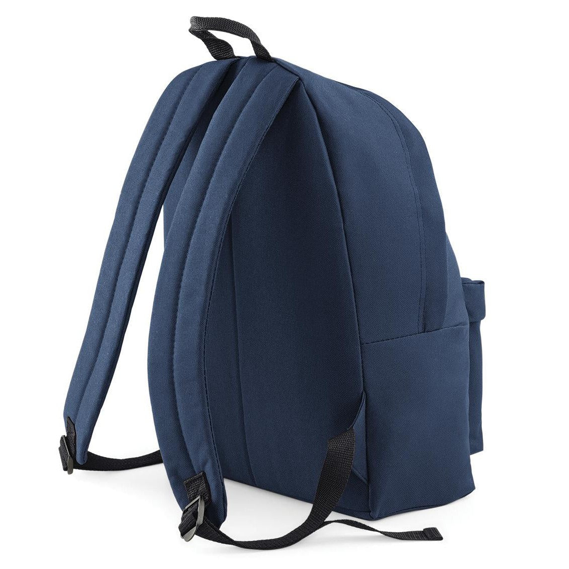 Zippered main compartment