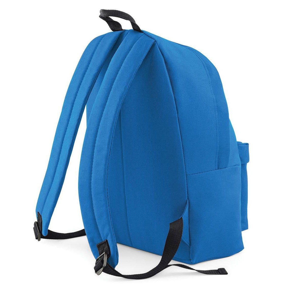 Zippered main compartment