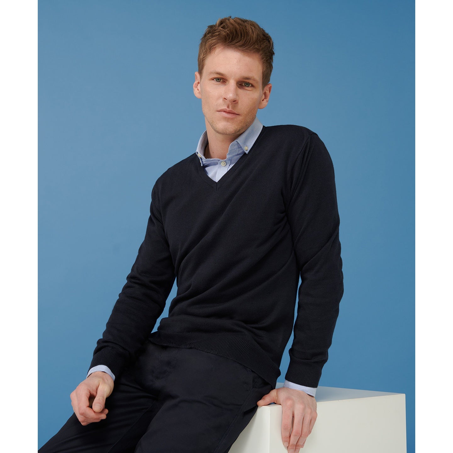 Henbury 12 Gauge V-Neck Jumper