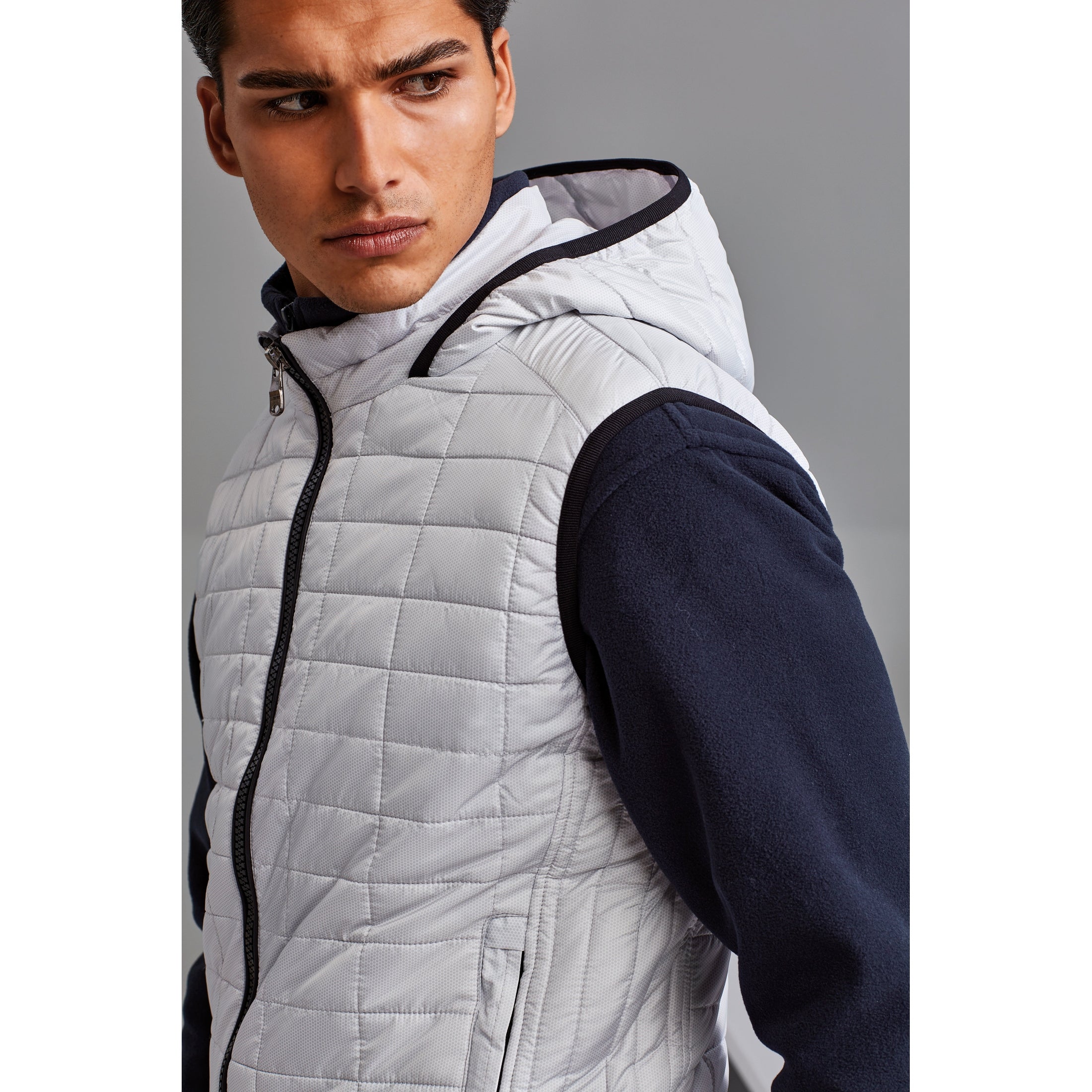 2786 Honeycomb Hooded Gilet