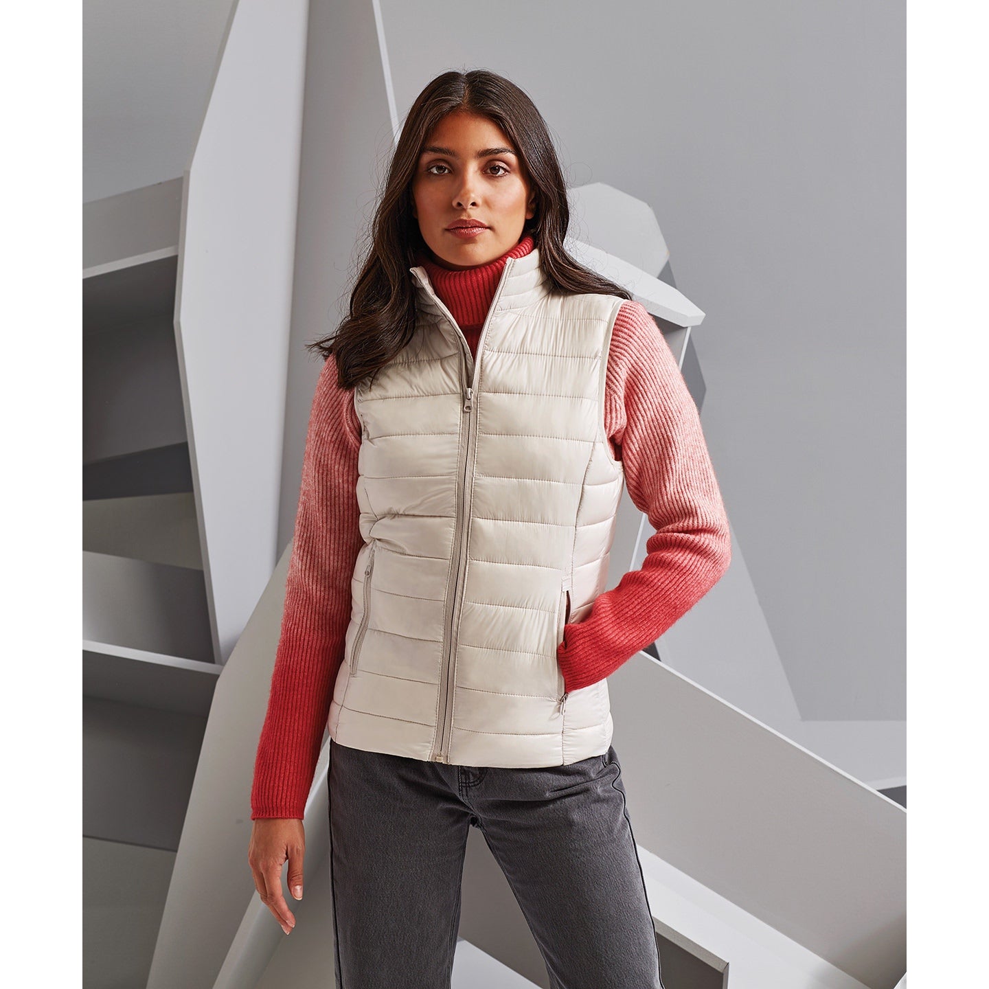 2786 Women's Terrain Padded Gilet