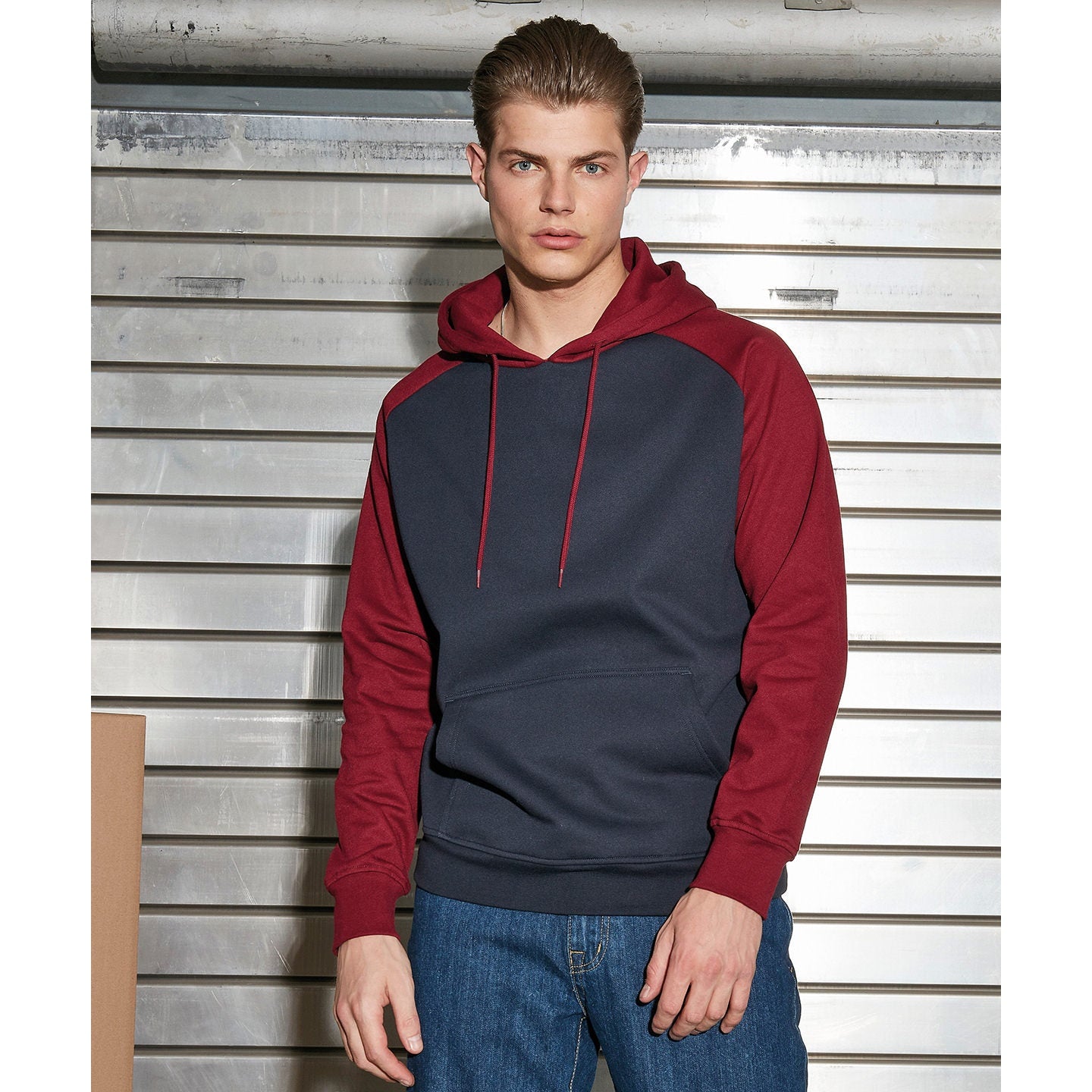 Build Your Brand Basic Basic Raglan Hoodie