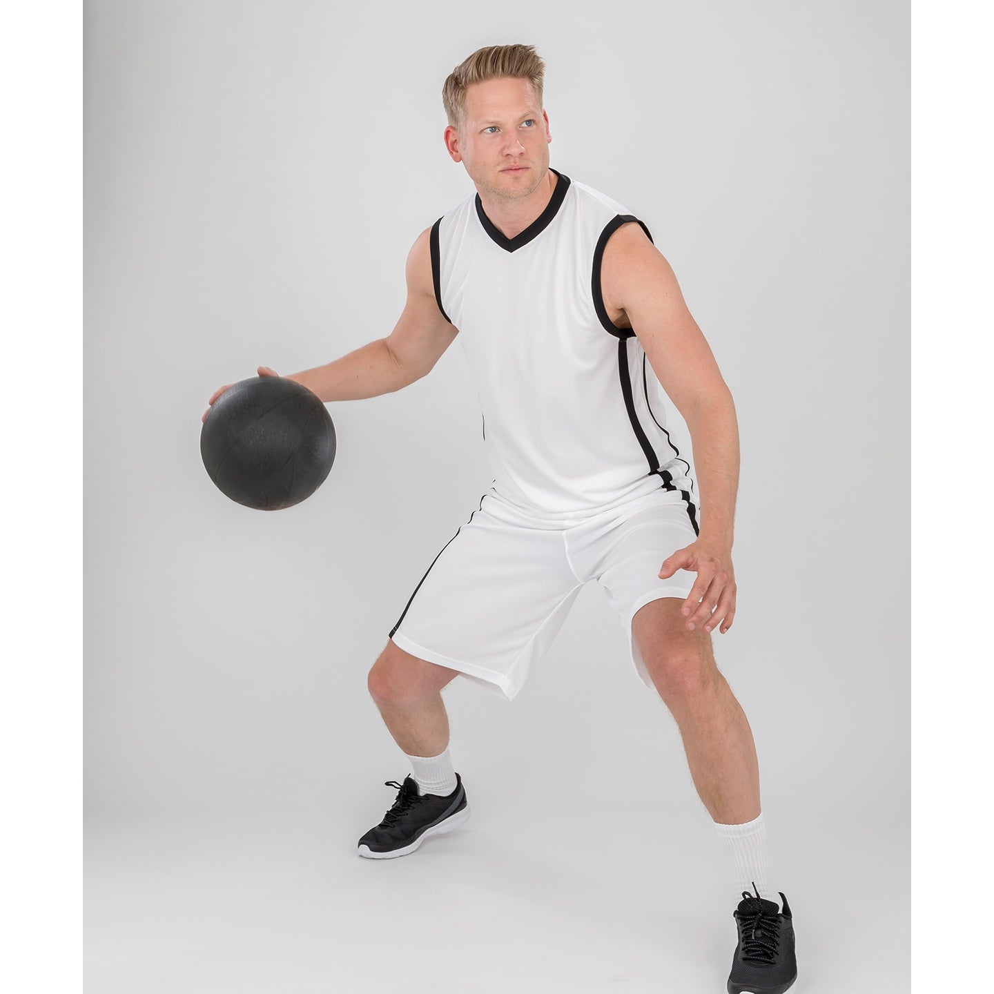Spiro Basketball Quick-Dry Shorts