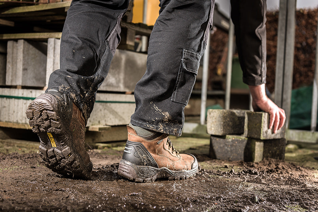 Buckbootz BSH002BR Safety Lace Boots