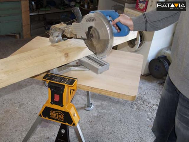 Batavia CROC LOCK Clamping Station