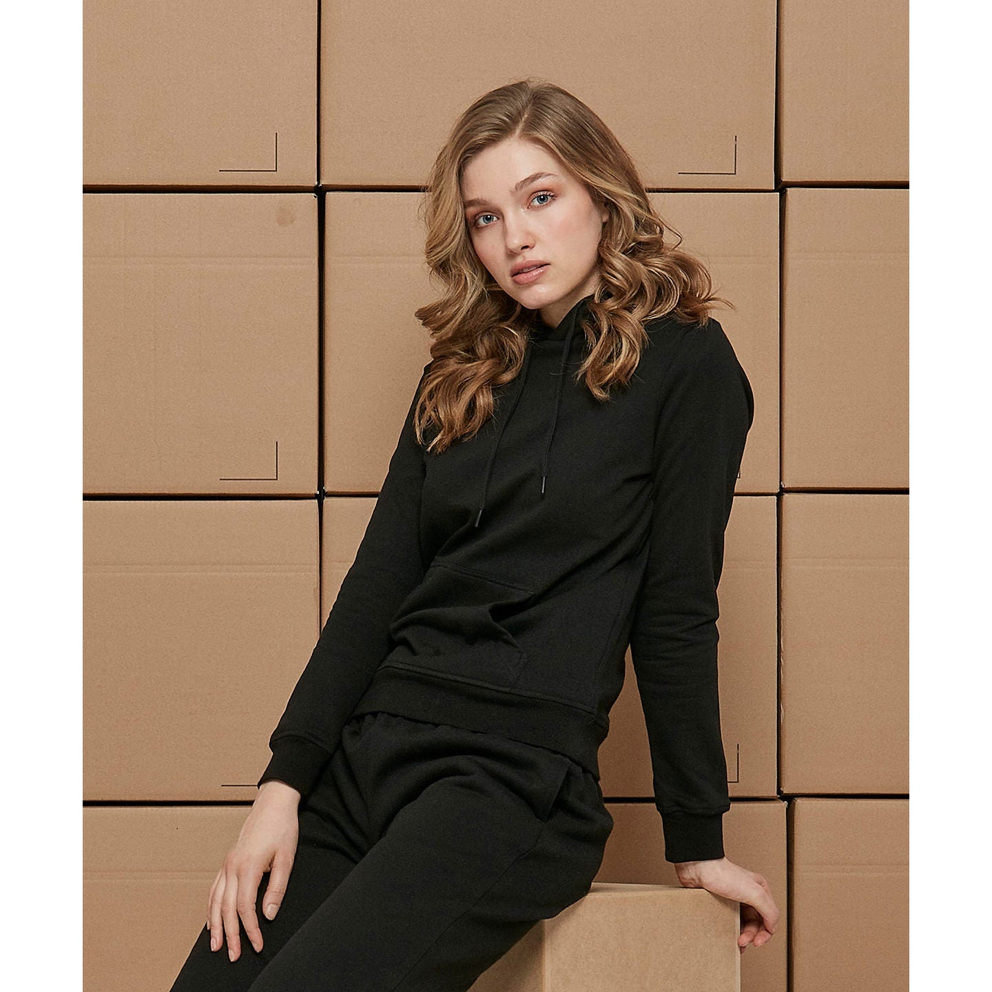 Build Your Brand Basic Women's Basic Hoodie