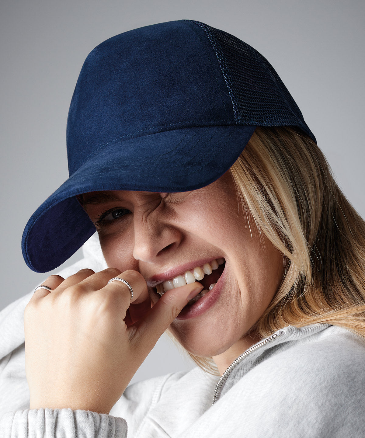 Beechfield Suede Snapback Trucker