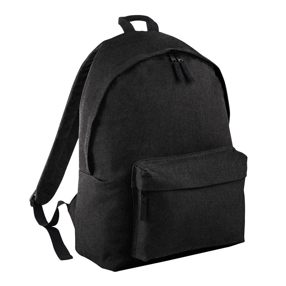 Zippered main compartment