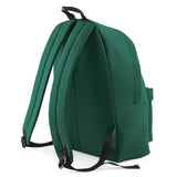 Zippered main compartment