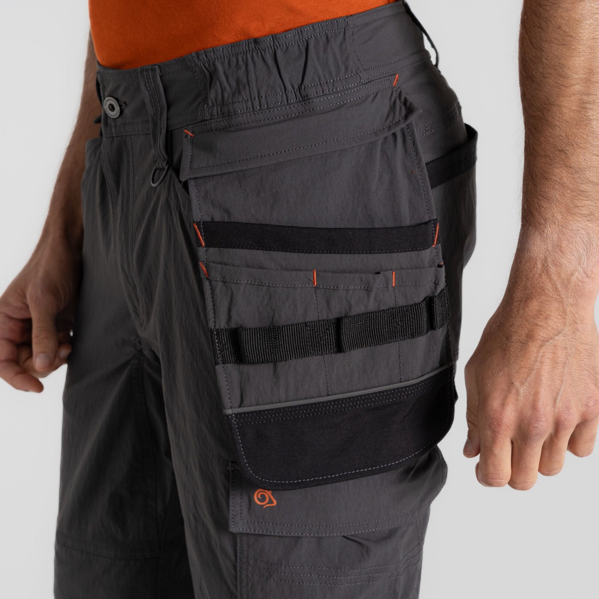 #colour_carbon-grey-black