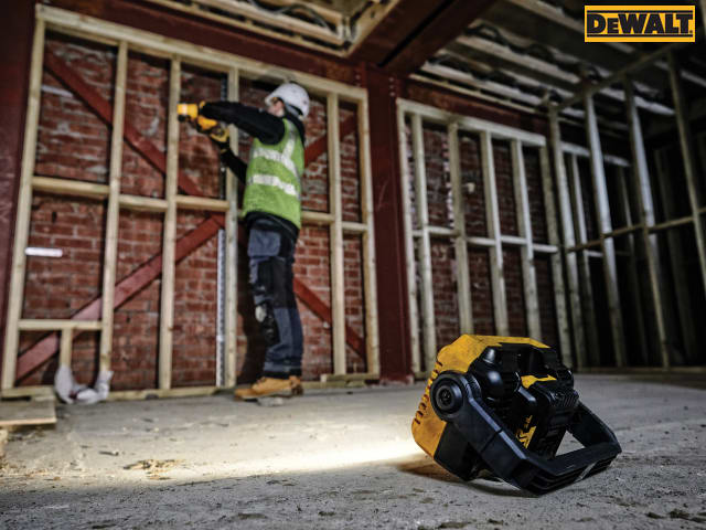 DEWALT DCL077 Compact Task Light 12/18V Bare Unit
