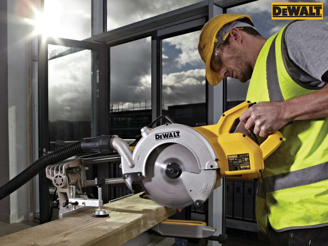 DEWALT DWS778 Mitre Saw 250mm 1850W 240V