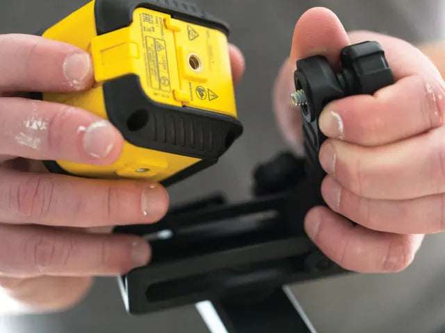 STANLEY® Intelli Tools Cubix Cross Line Laser Level (Green Beam)