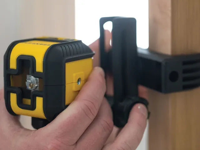 STANLEY® Intelli Tools Cubix Cross Line Laser Level (Green Beam)