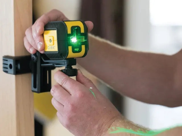 STANLEY® Intelli Tools Cubix Cross Line Laser Level (Green Beam)