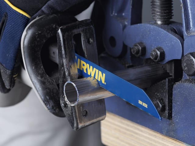 IRWIN® 618R Sabre Saw Blade Metal Cutting 150mm 18 TPI Pack of 5