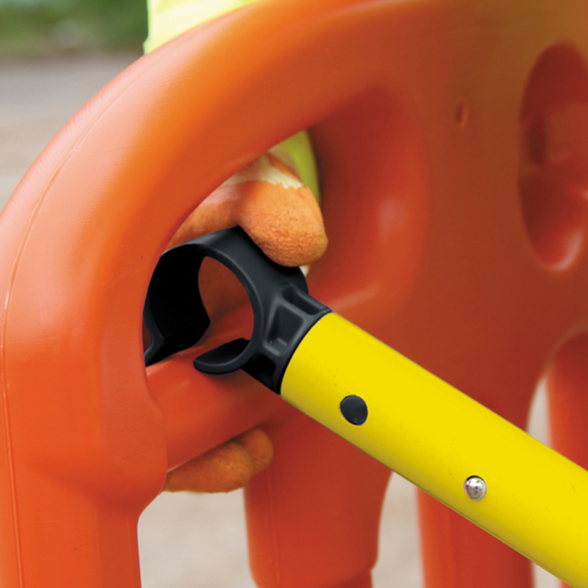 JSP SurePole Telescopic Stability Pole for Frontier / Titan Traffic Barriers