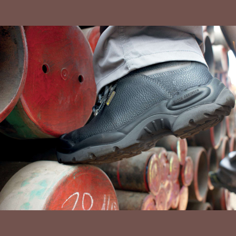 Delta Plus SAULT2 S3 SRC Heavy-Duty Wide-Fit Safety Boot