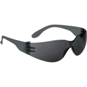 Delta Plus BRAVA2 SMOKE Safety Glasses – UV & Impact Protection for Outdoor