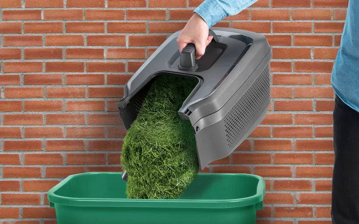 FLYMO EasiStore 300R – Lightweight Electric Lawnmower