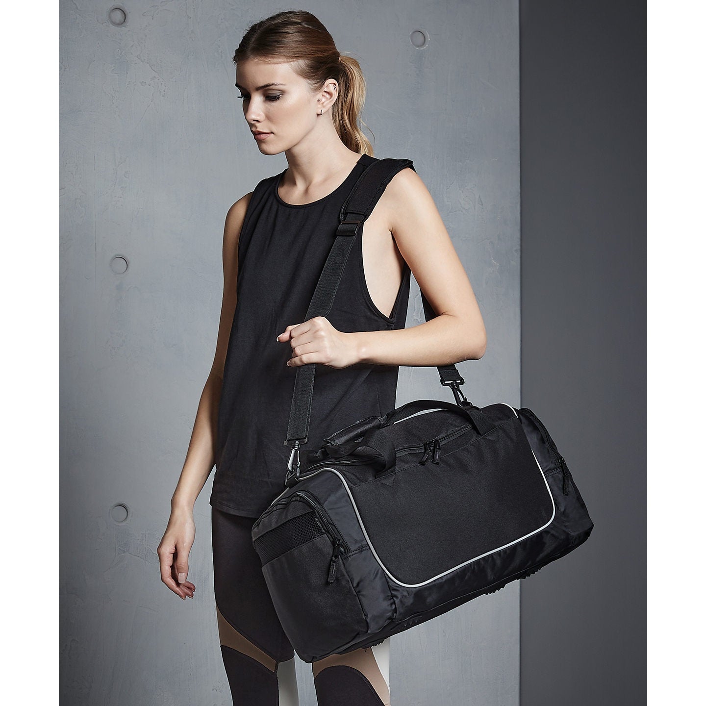 Quadra Teamwear Locker Bag