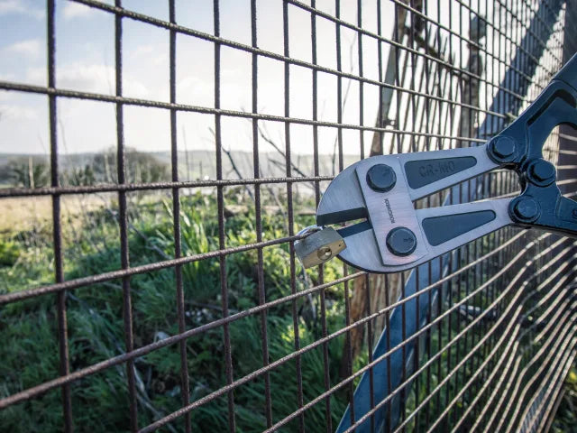 Roughneck Professional Bolt Cutters 900mm (36in)