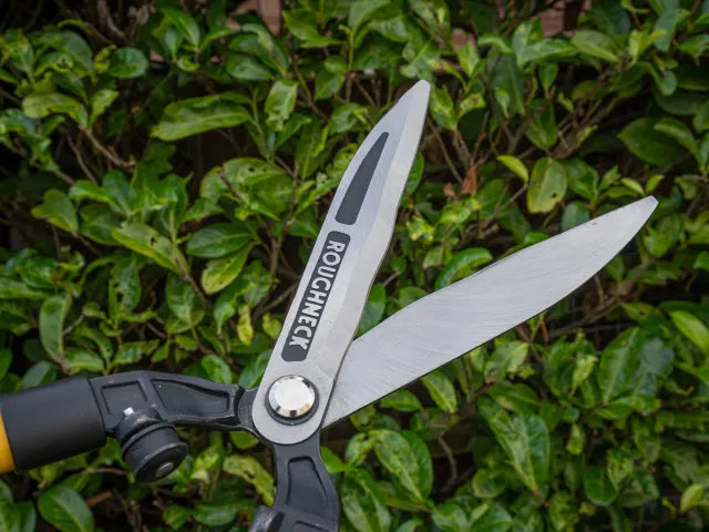 Roughneck XT Pro Telescopic Hedge Shears 700 - 895mm