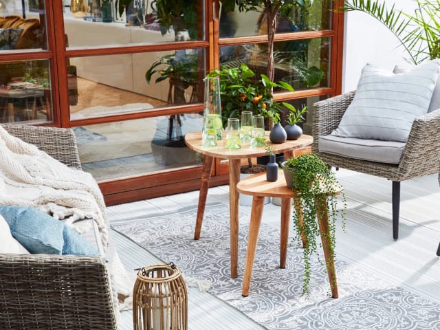 Ronseal Ultimate Protection Hardwood Garden Furniture Oil Natural 1 litre