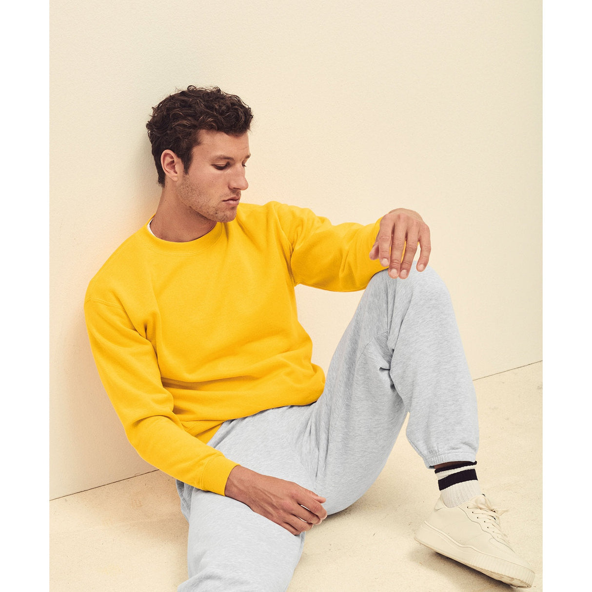 Fruit Of The Loom Classic 80/20 Set-In Sweatshirt - Dark Heather Grey