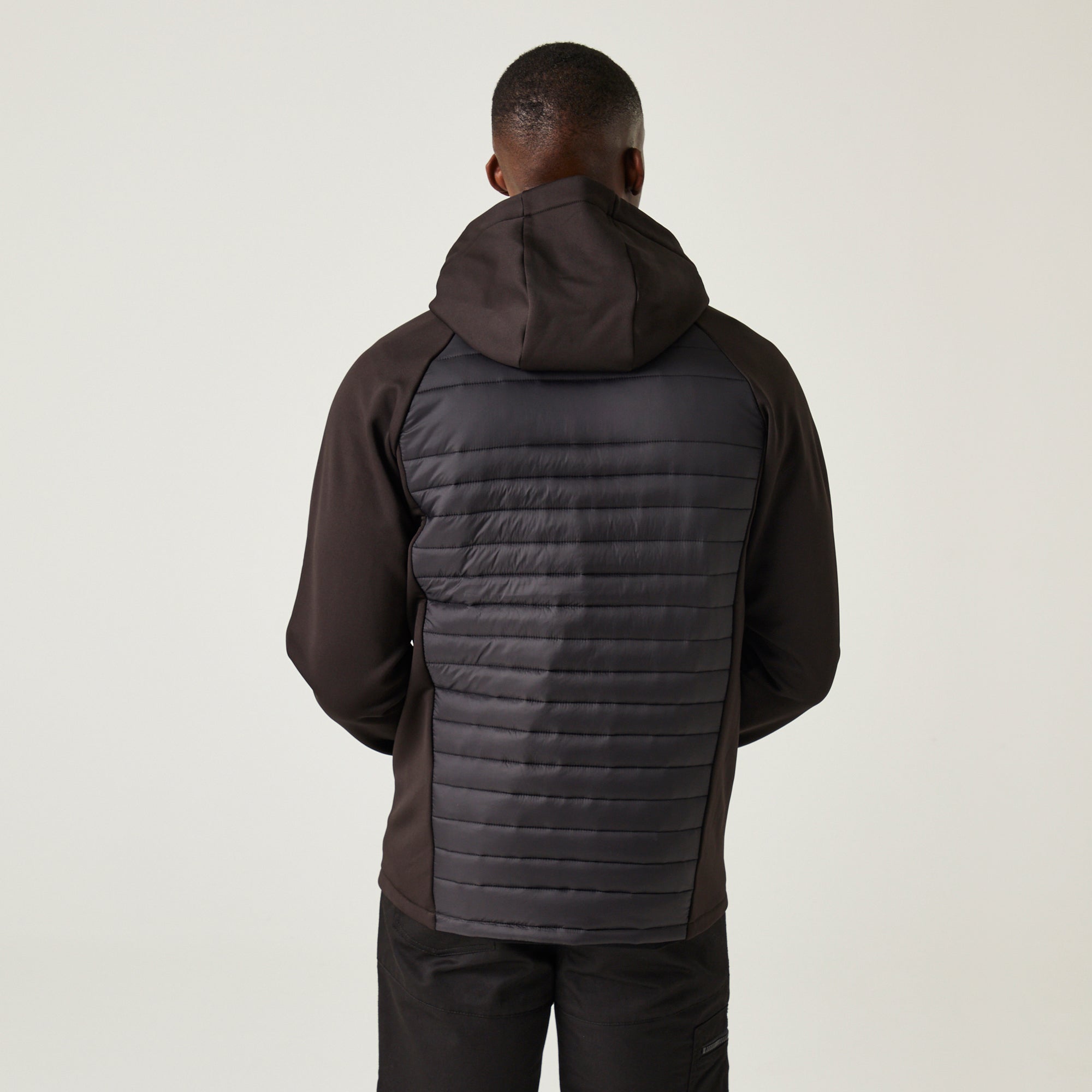 #colour_black-orange-pop