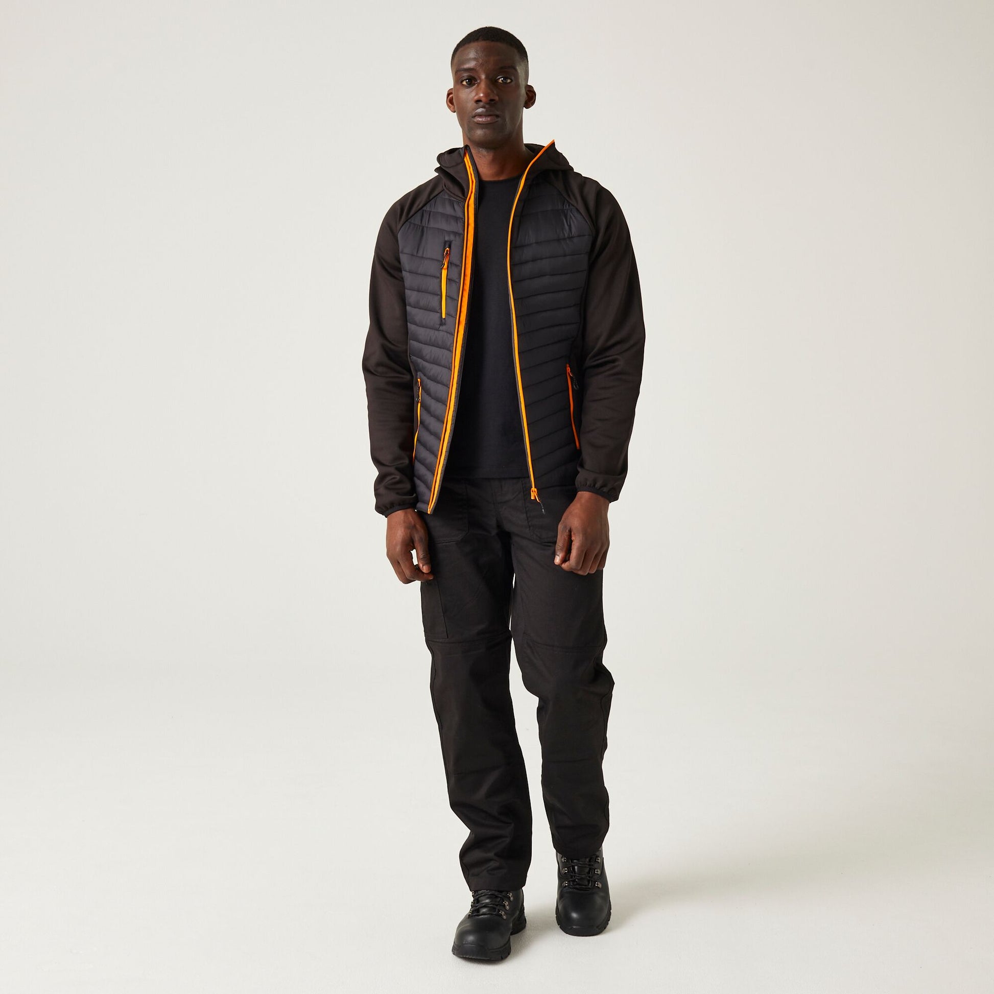 #colour_black-orange-pop