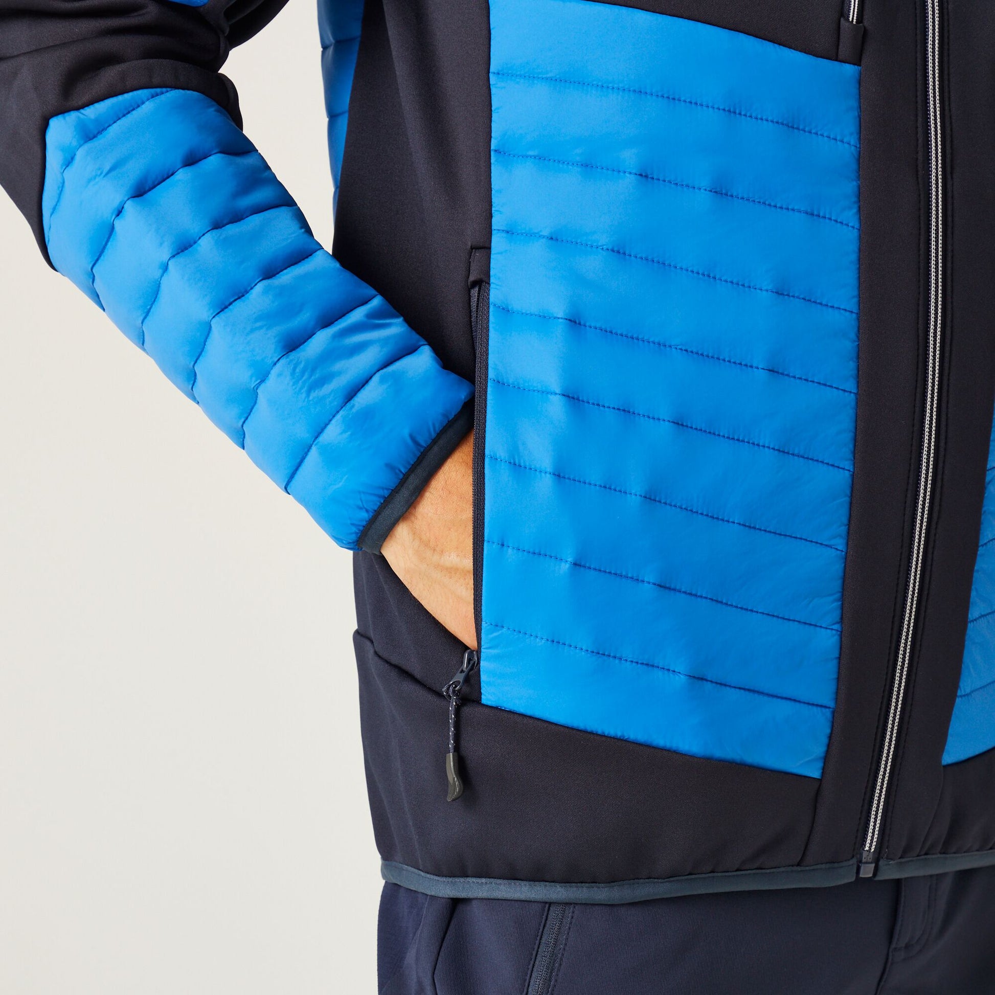 #colour_strong-blue-navy