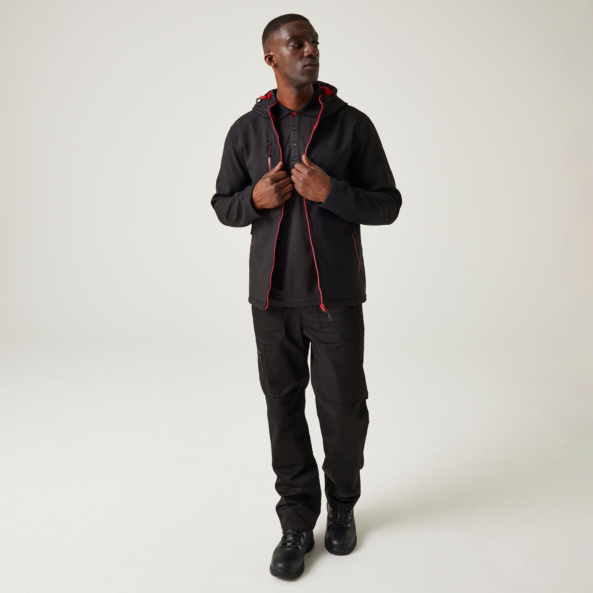 #colour_black-classic-red