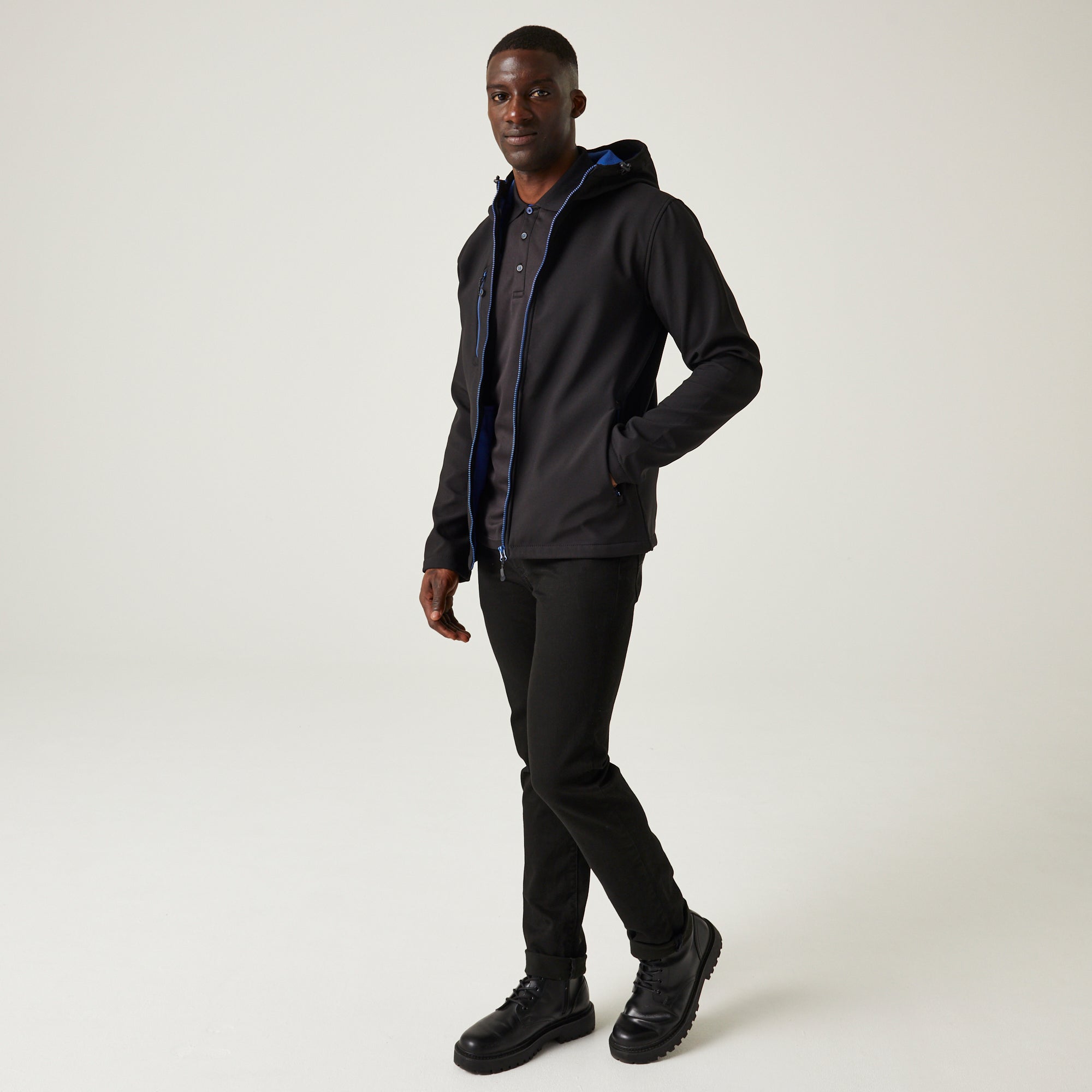 #colour_black-new-royal