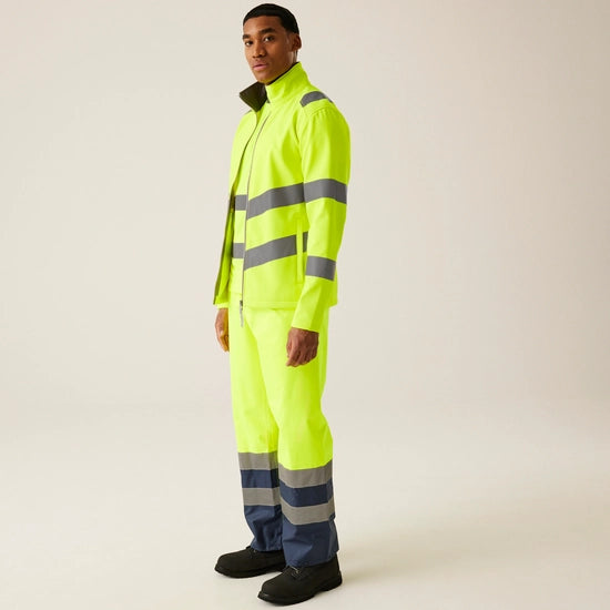 Regatta Professional Men's Hi-Vis Pro Contract Ablaze 2 Layer Softshell Jacket Class 3