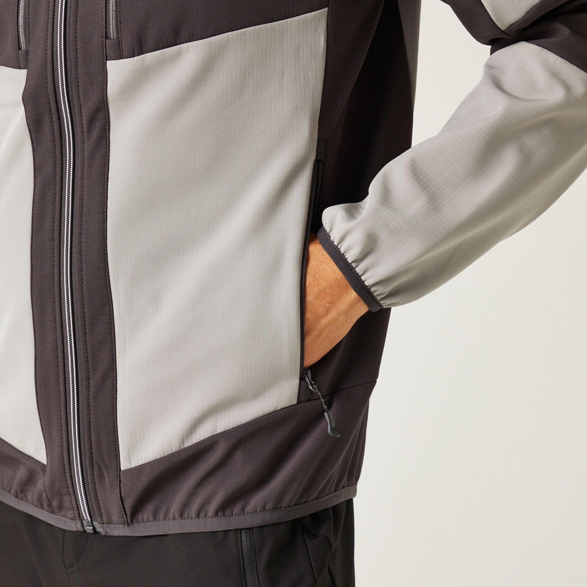 #colour_mineral-grey-ash