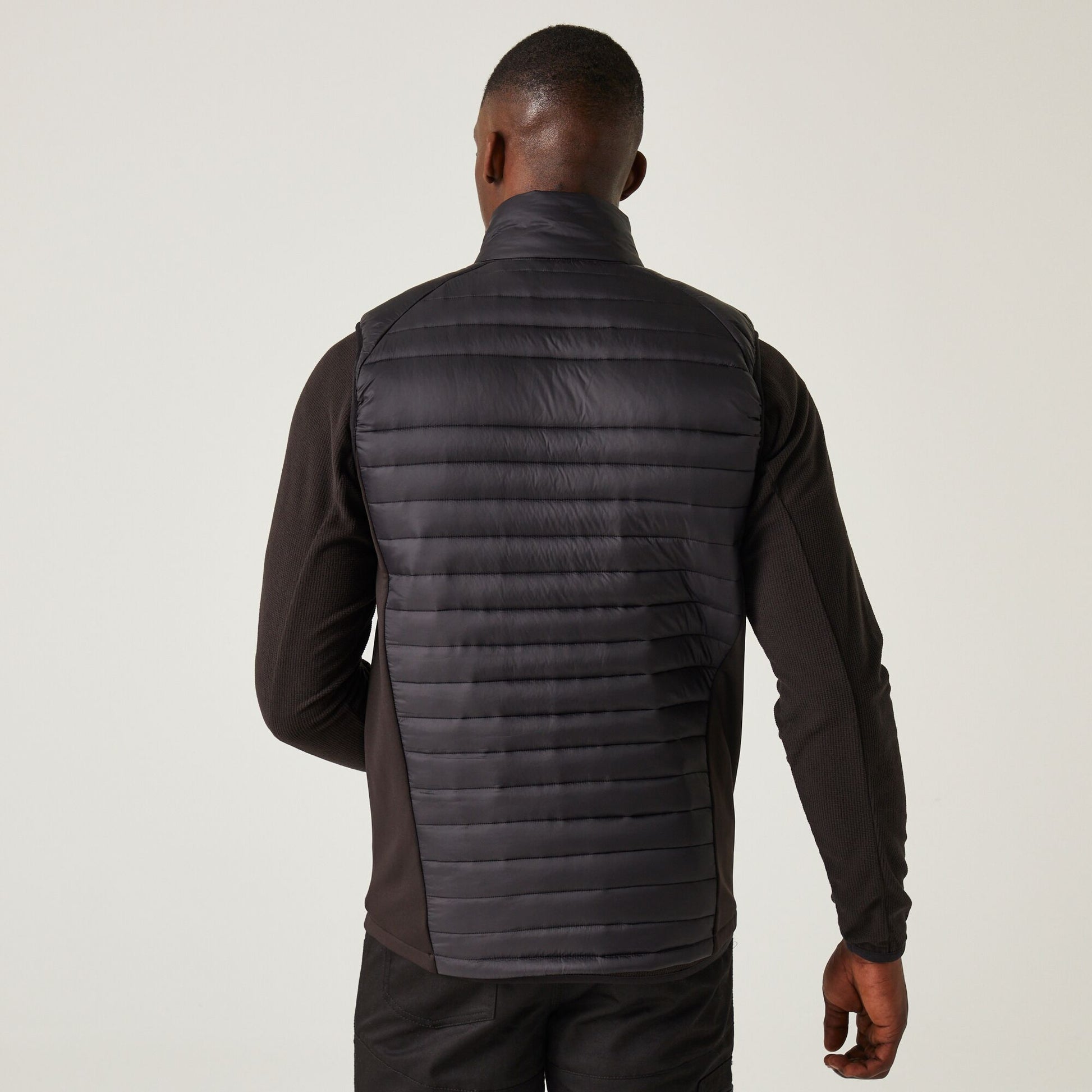 #colour_black-orange-pop