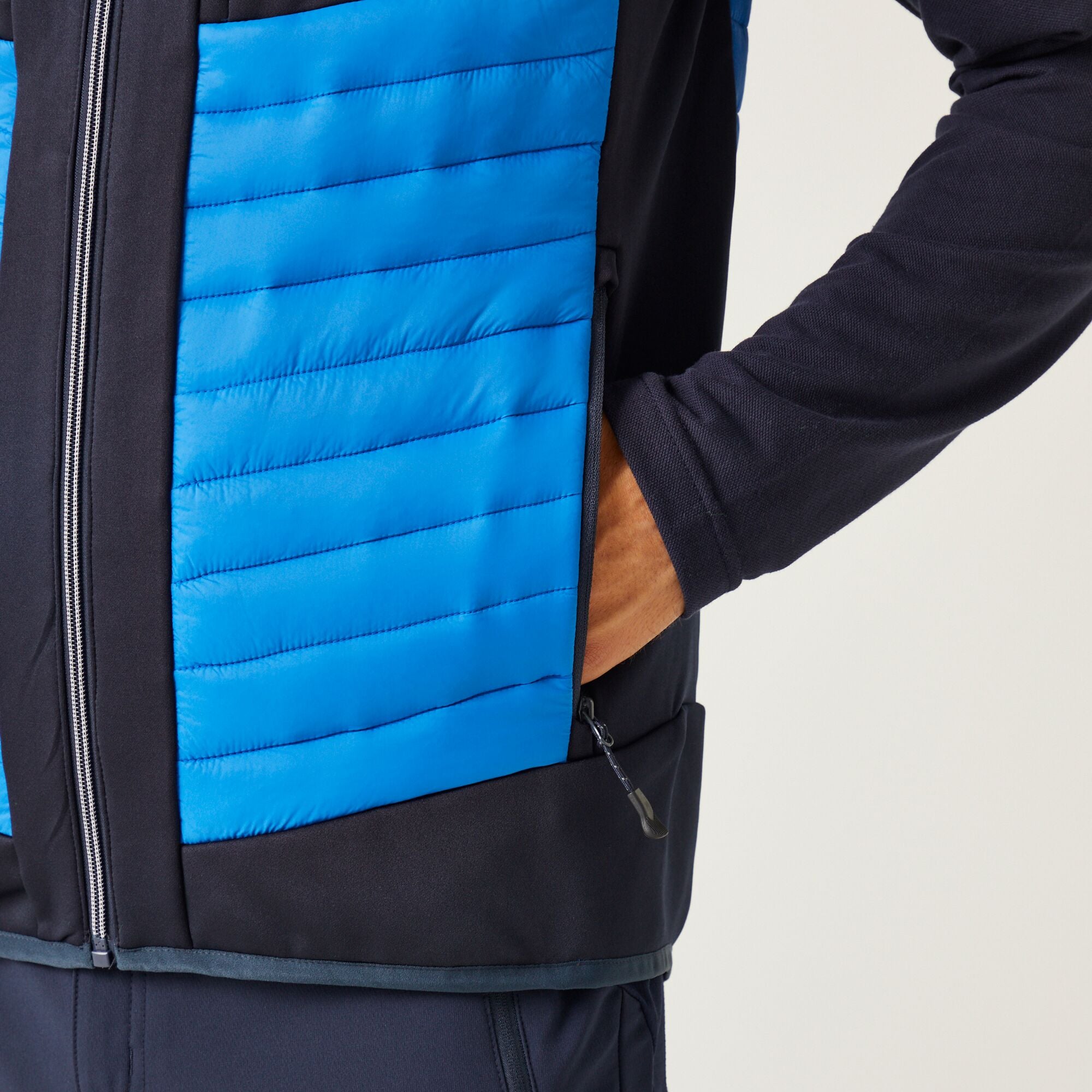 #colour_strong-blue-navy