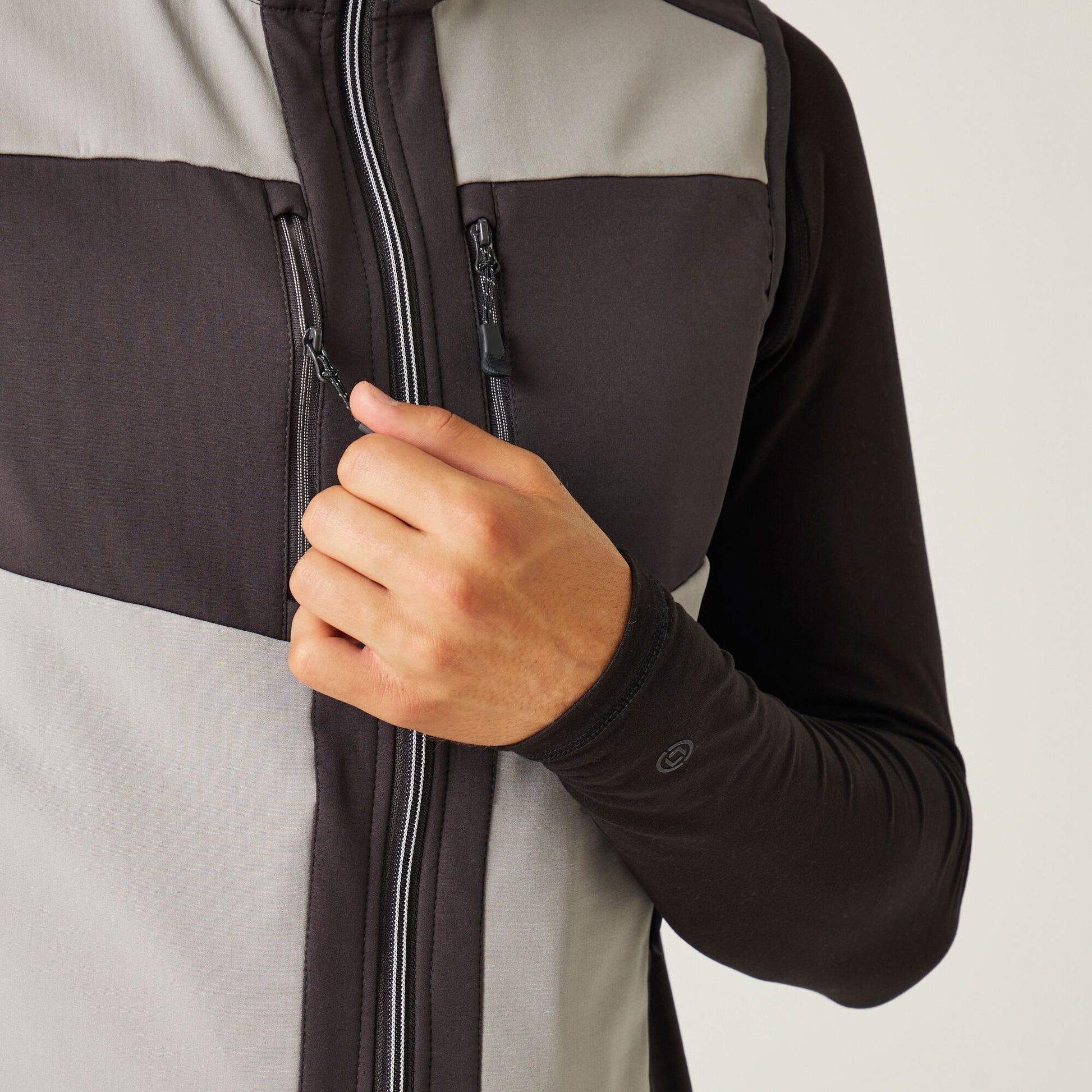 #colour_mineral-grey-ash