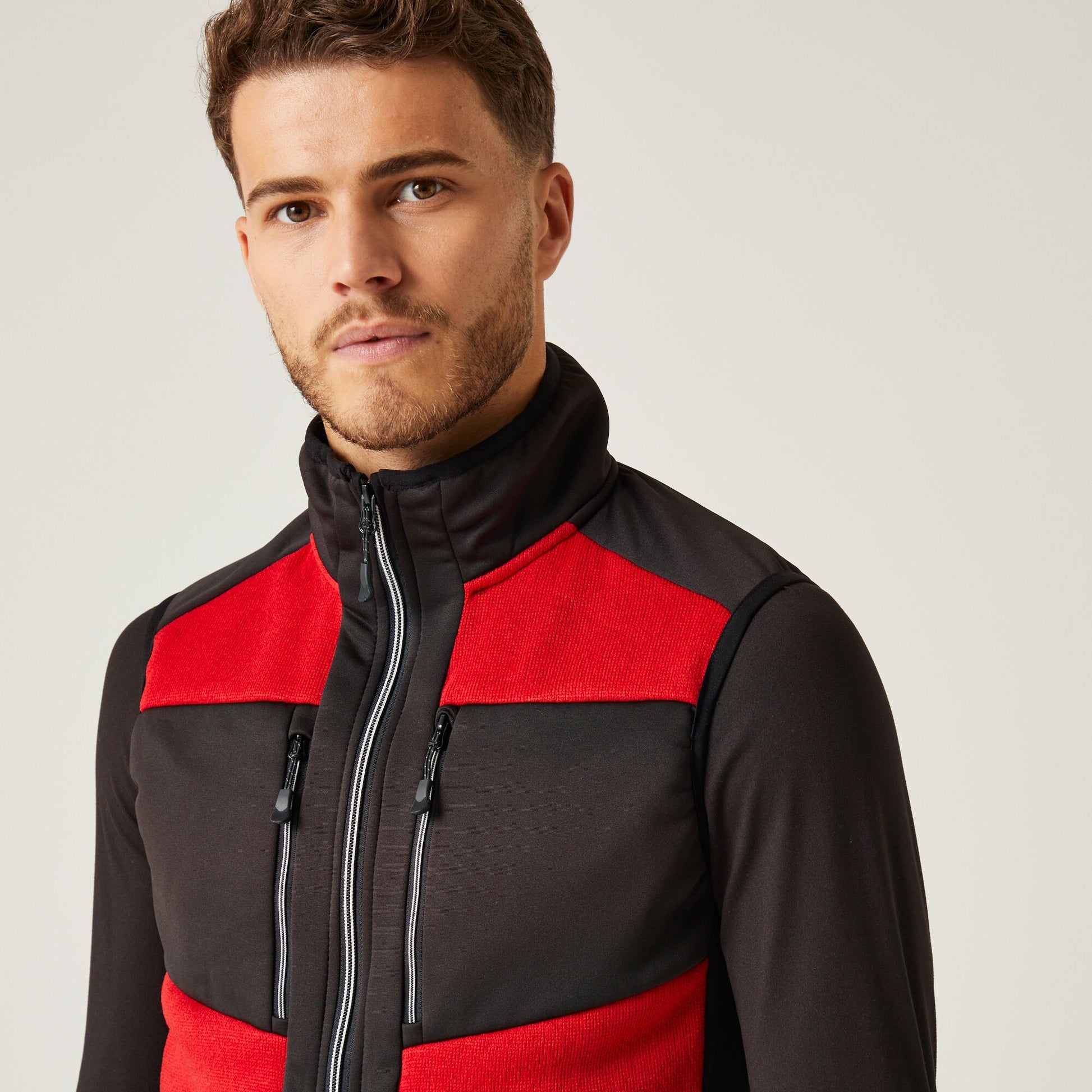 #colour_classic-red-black