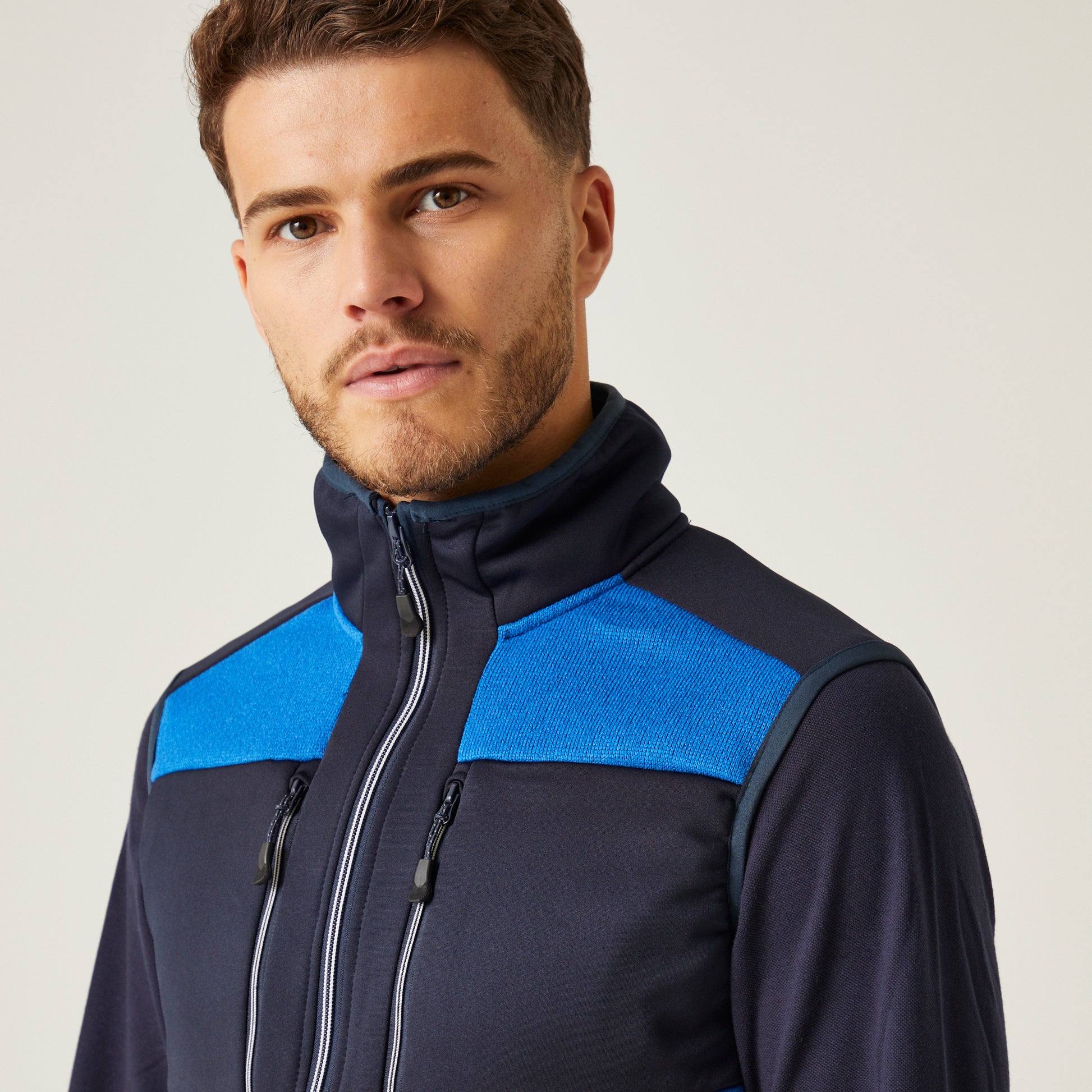 #colour_strong-blue-navy