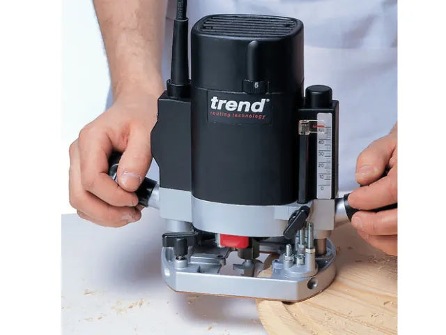 Trend T5EB 1/4in Variable Speed Router 1000W 240V