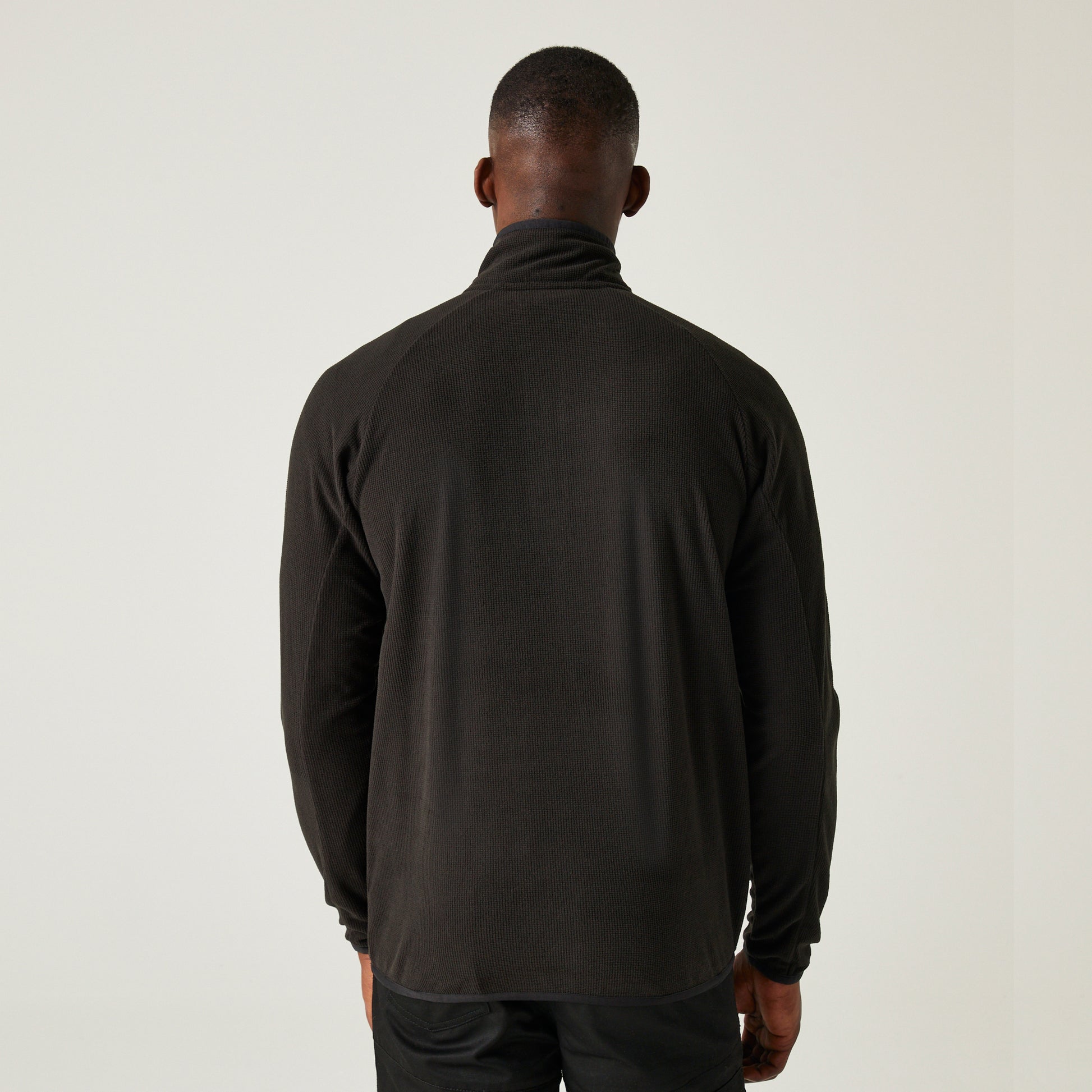 #colour_black-orange-pop