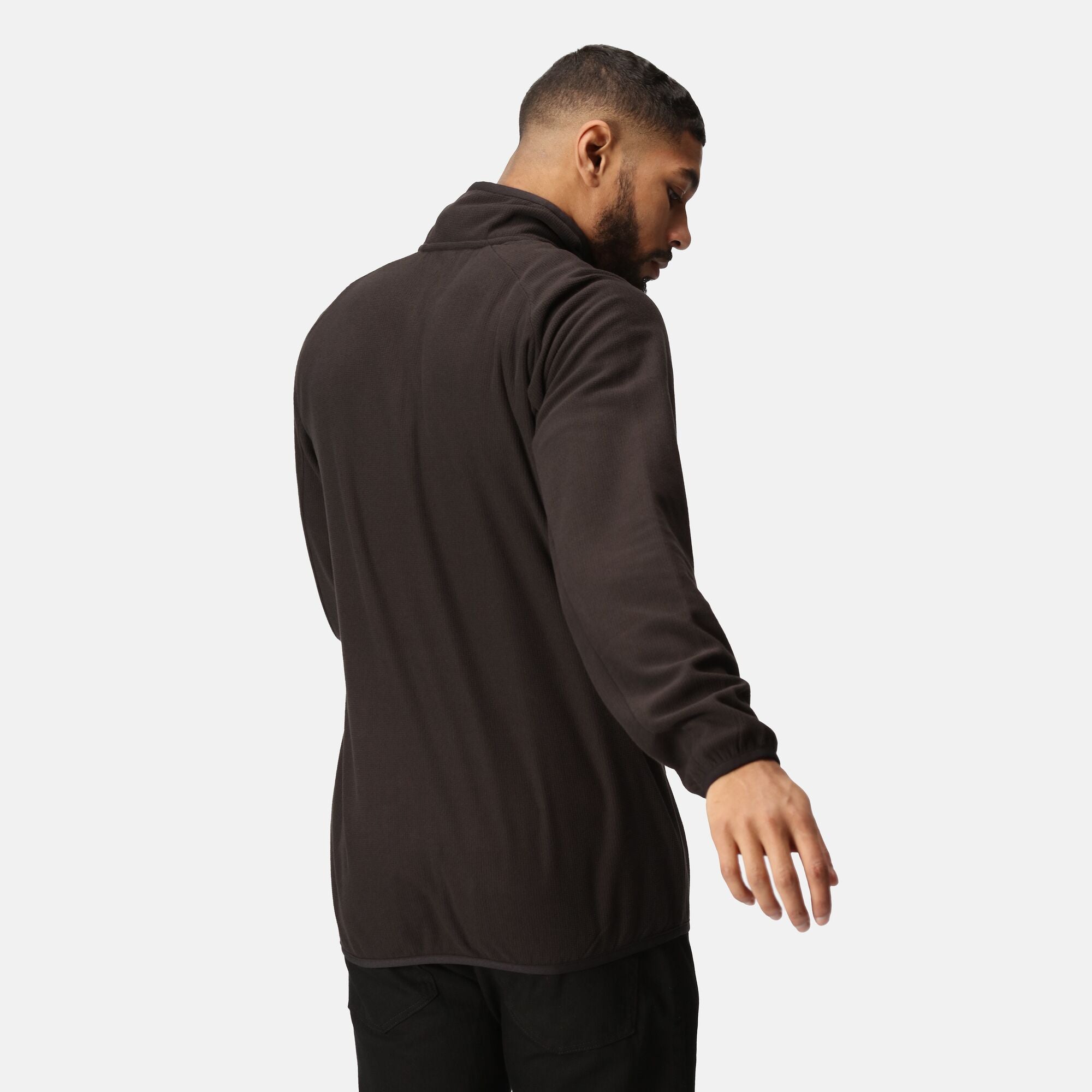 #colour_black-classic-red