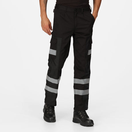 #colour_black