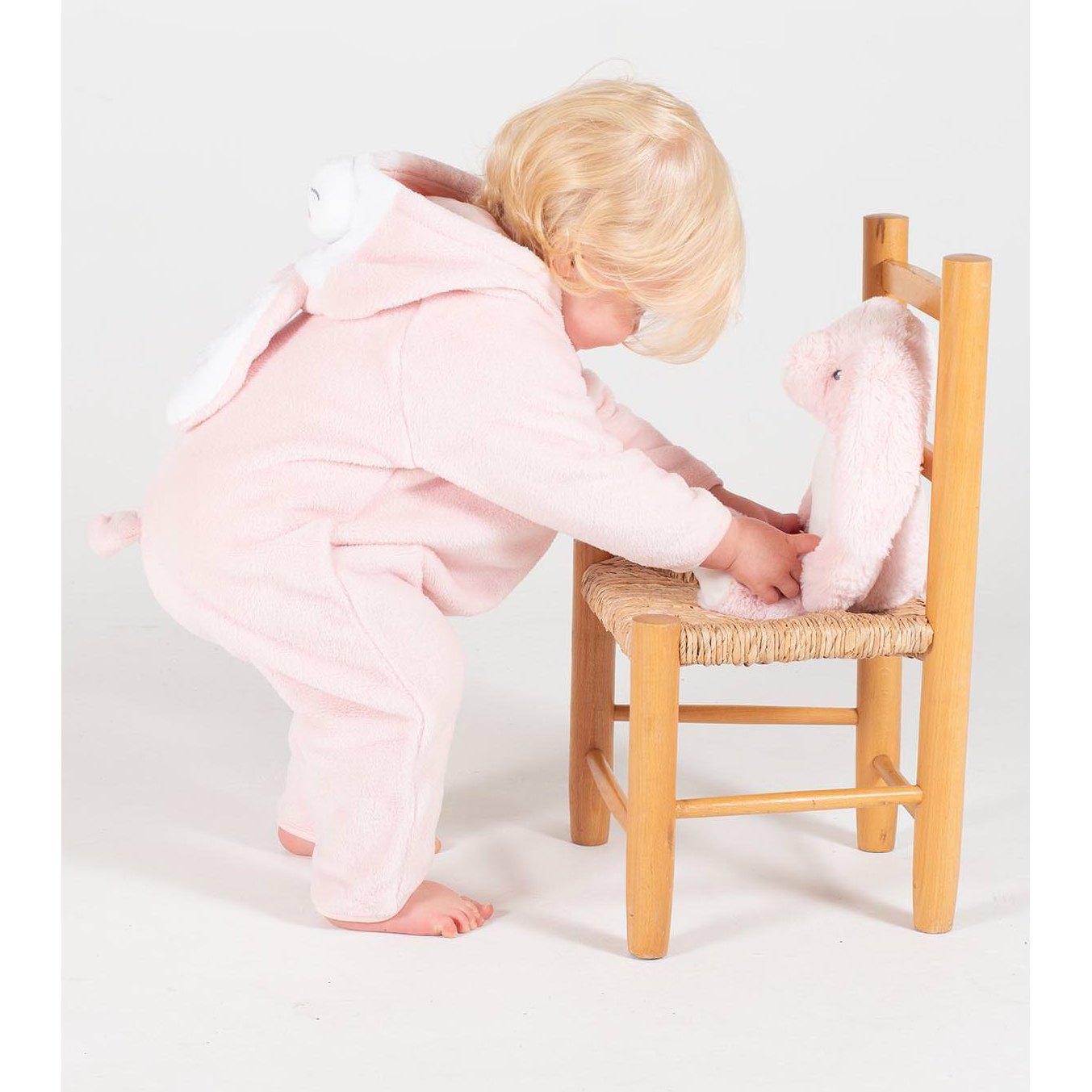 Larkwood Rabbit All-In-One