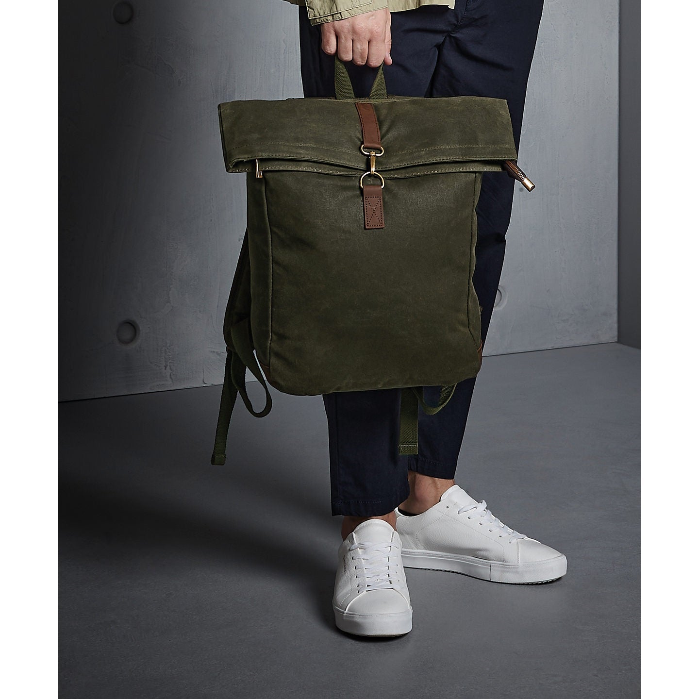 Quadra Heritage Waxed Canvas Backpack
