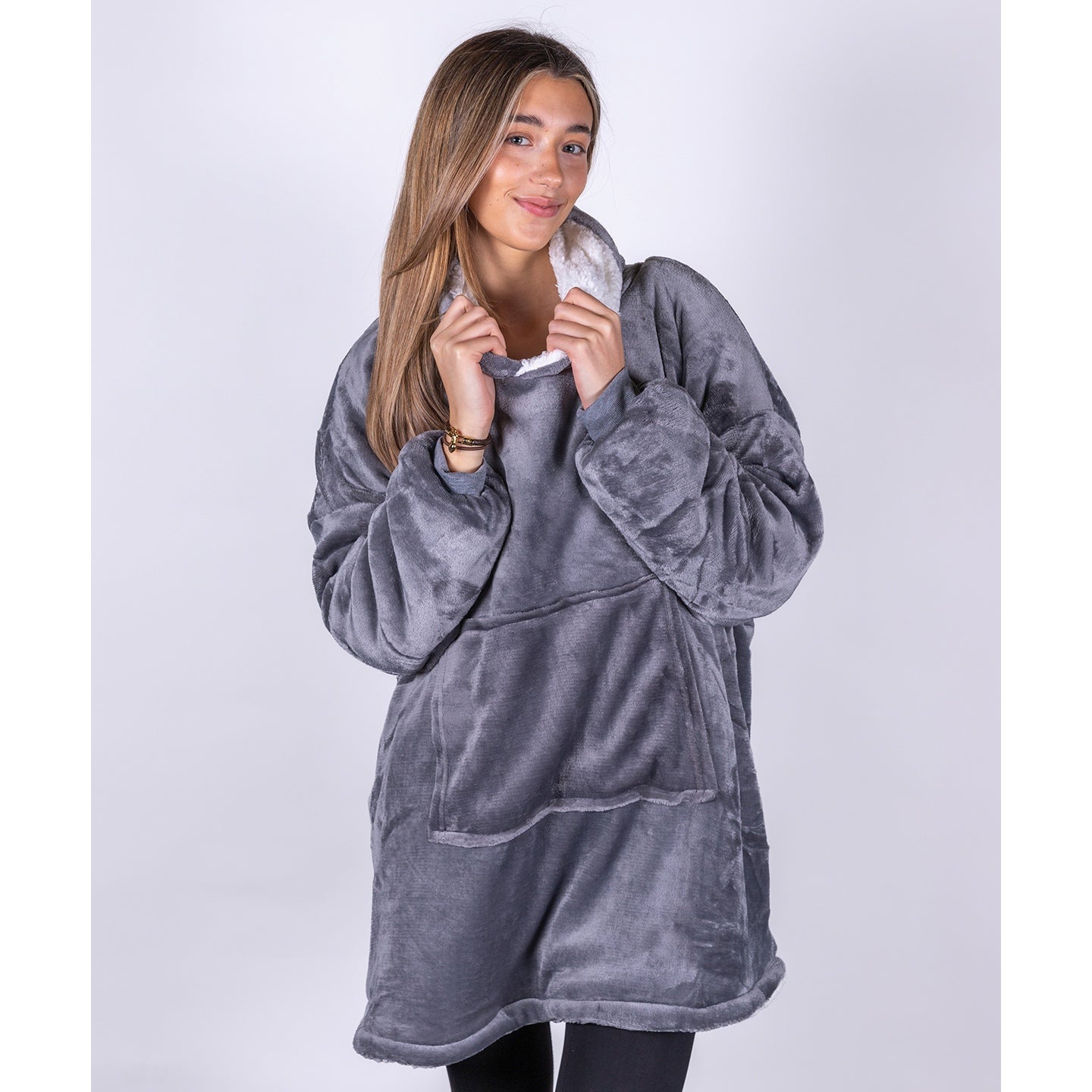 Ribbon The Ribbon Oversized Cosy Reversible Sherpa Hoodie