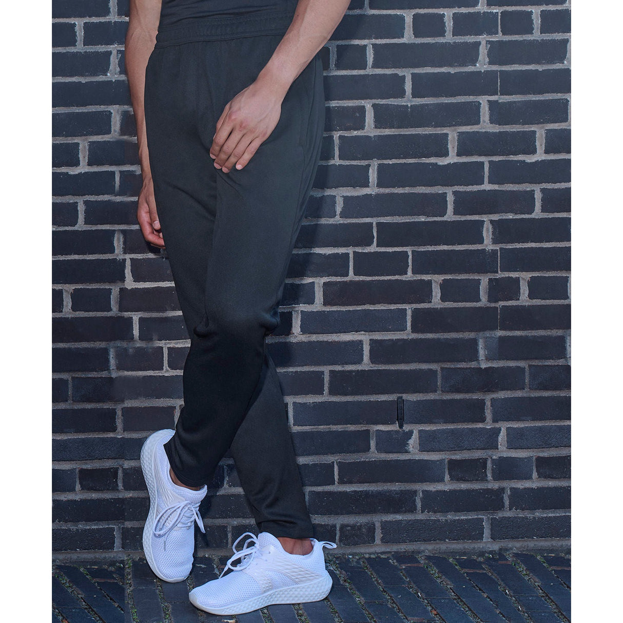 Tombo Slim Leg Training Pants