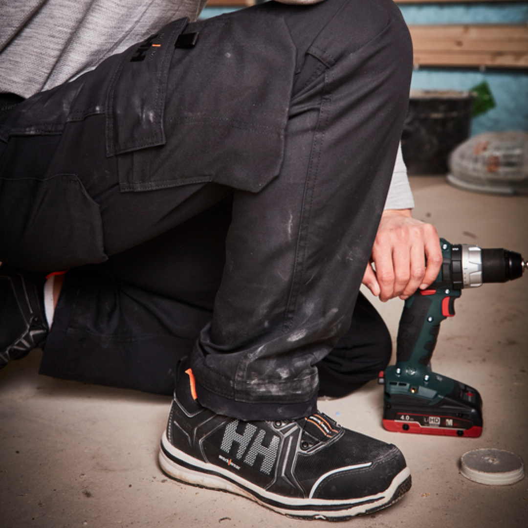 #colour_black-orange